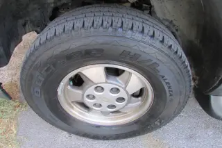 2002 Chevrolet Suburban 1500 LT