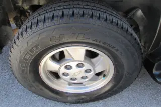 2002 Chevrolet Suburban 1500 LT