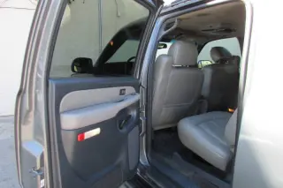 2002 Chevrolet Suburban 1500 LT