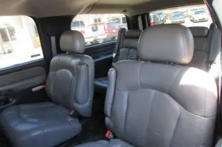 2002 Chevrolet Suburban 1500 LT