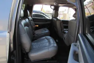 2002 Chevrolet Suburban 1500 LT