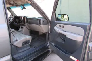 2002 Chevrolet Suburban 1500 LT
