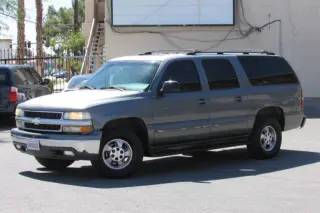2002 Chevrolet Suburban 1500 LT