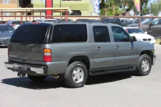 2002 Chevrolet Suburban 1500 LT