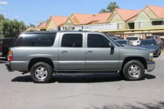 2002 Chevrolet Suburban 1500 LT