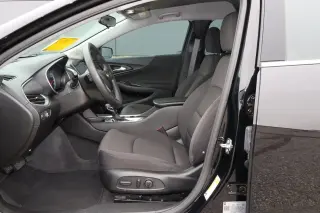 2022 Chevrolet Malibu LS