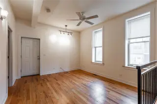 Propiedad en alquiler con 3 habitaciones y 2 baños en Chicago