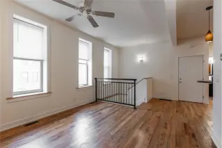 Propiedad en alquiler con 3 habitaciones y 2 baños en Chicago