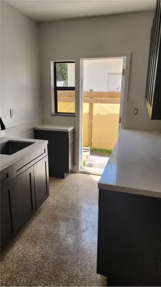 Propiedad en alquiler con 1 dormitorio y 1 baño en Miami