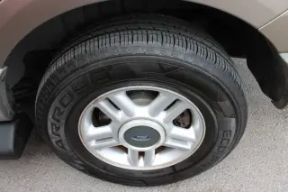 2003 Ford Expedition XLT