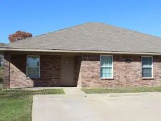 Propiedad en alquiler con 3 habitaciones y 2 baños en Hallsville
