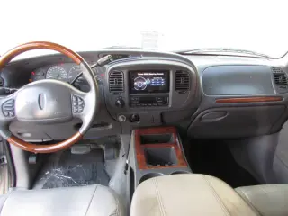 2000 Lincoln Navigator
