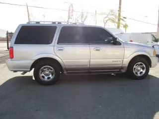 2000 Lincoln Navigator