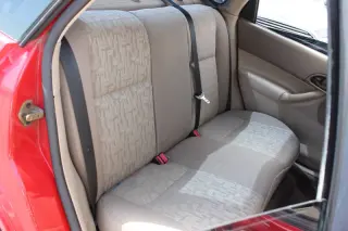 2005 Ford Focus ZX4 SE