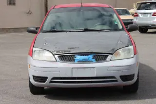 2005 Ford Focus ZX4 SE