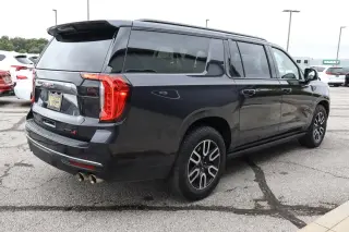 2024 GMC Yukon XL AT4