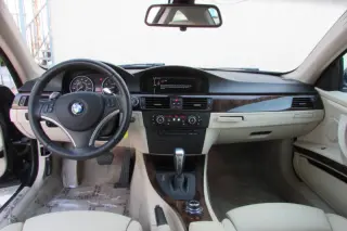 2010 BMW 3 Series 328i