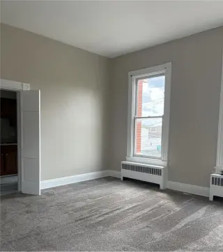 Propiedad en alquiler con 1 dormitorio y 1 baño en Newport