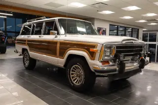 1987 AMC GRAND WAGONEER