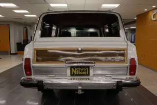 1987 AMC GRAND WAGONEER
