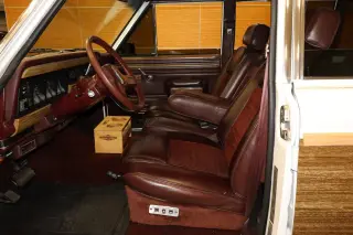 1987 AMC GRAND WAGONEER