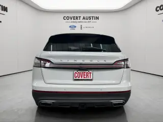 Lincoln Nautilus 2022 AWD Reserve 4dr SUV