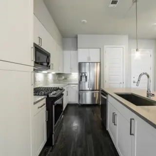 Propiedad en alquiler con 3 habitaciones y 2 baños en Austin