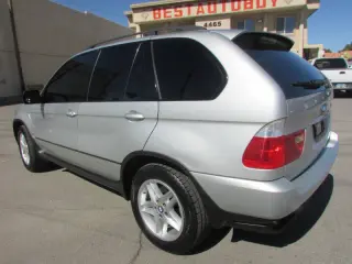 2005 BMW X5 4.4i