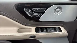 Lincoln Aviator 2021 AWD Reserve 4dr SUV