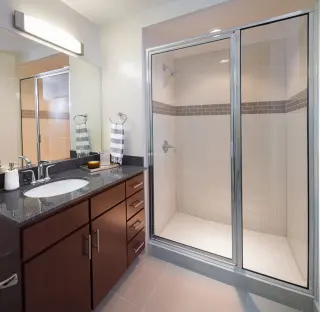 Propiedad en alquiler con 3 habitaciones y 2 baños en Austin