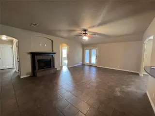 Propiedad en alquiler con 4 habitaciones y 2 baños en Killeen