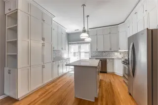 Propiedad en alquiler con 2 dormitorios y 2.5 baños en Chicago