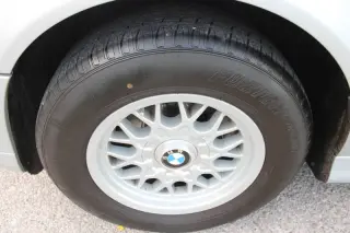 1997 BMW 5 Series 528i