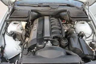 1997 BMW 5 Series 528i