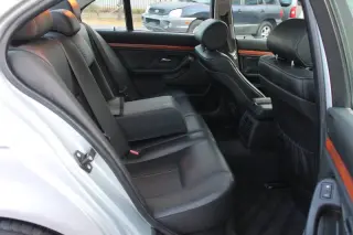 1997 BMW 5 Series 528i
