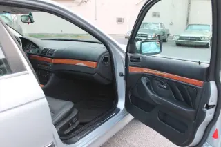 1997 BMW 5 Series 528i