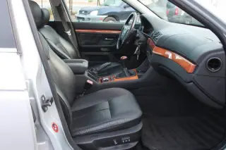 1997 BMW 5 Series 528i