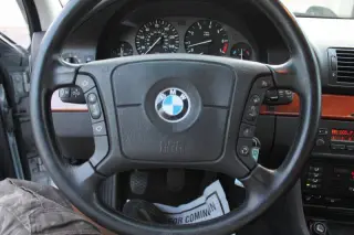 1997 BMW 5 Series 528i