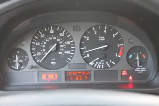 1997 BMW 5 Series 528i