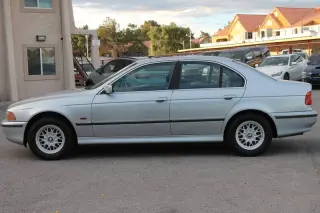 1997 BMW 5 Series 528i