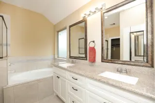 Propiedad en alquiler con 3 habitaciones y 2 baños en Houston