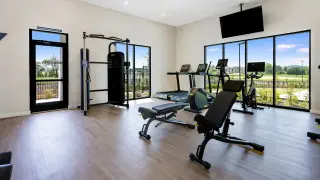 Propiedad en alquiler con 2 habitaciones y 2 baños en Melissa