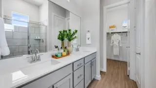 Propiedad en alquiler con 2 habitaciones y 2 baños en Melissa