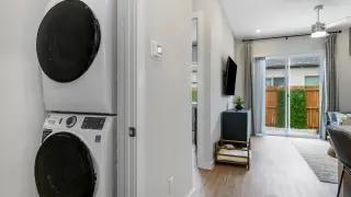 Propiedad en alquiler con 2 habitaciones y 2 baños en Melissa