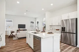 Propiedad en alquiler con 2 habitaciones y 2 baños en Anna