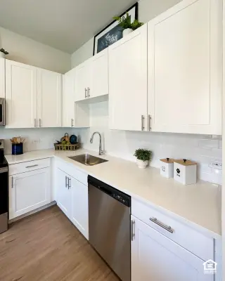 Propiedad en alquiler con 1 dormitorio y 1 baño en Anna
