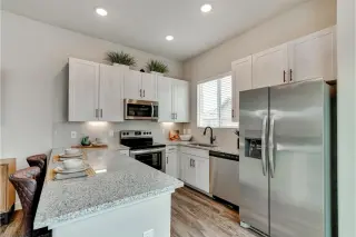 Propiedad en alquiler con 2 habitaciones y 2 baños en Melissa