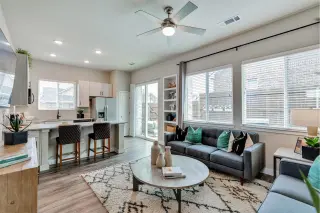 Propiedad en alquiler con 2 habitaciones y 2 baños en Melissa