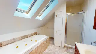 Propiedad en alquiler con 6 habitaciones y 3 baños en Boston