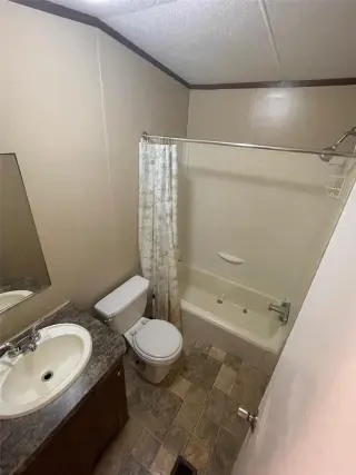 Propiedad en alquiler con 3 habitaciones y 2 baños en Calhoun